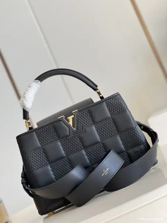 FS CHEAP MM CAPUCINES LOUIS VUITTON 0624
